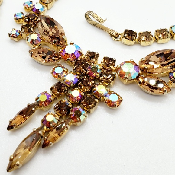 Vintage Jewelry - VINTAGE•topaz aurora borealis rhinestone necklace•a real sparkler🤩💎